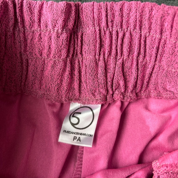 Pink five the label shorts! - Picture 3 of 4